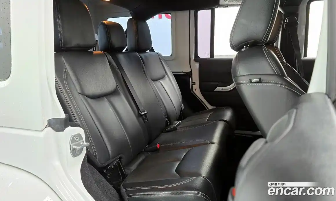 Jeep Wrangler 2016 3.6 Автомат в Москве № 186849, фото 4