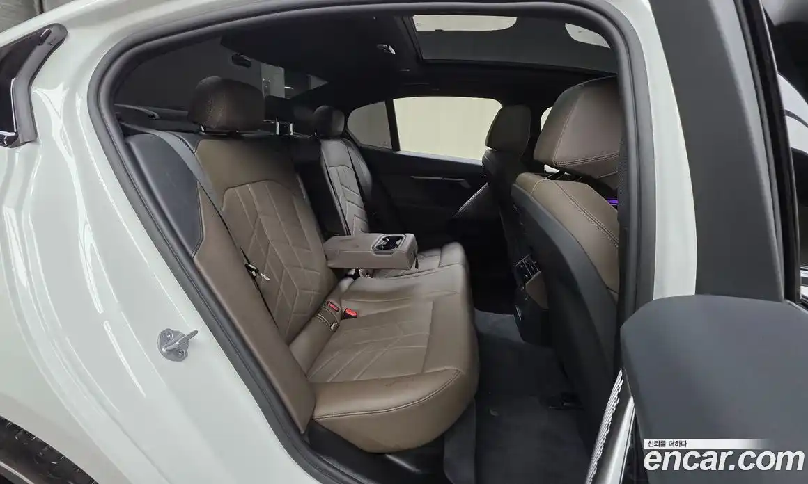 BMW 5-Series 2025 2.0 Автомат в Москве № 186990, фото 14