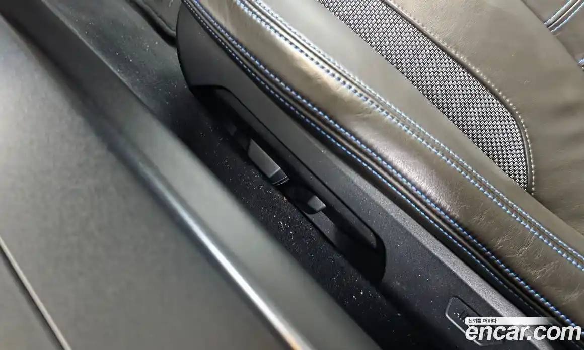 BMW i8 2015 1.5 Автомат в Москве № 188738, фото 14