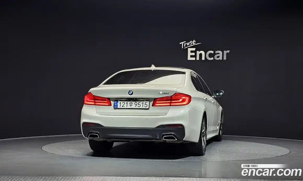 BMW 5-Series 2018 2.0 Автомат в Москве № 192926, фото 15