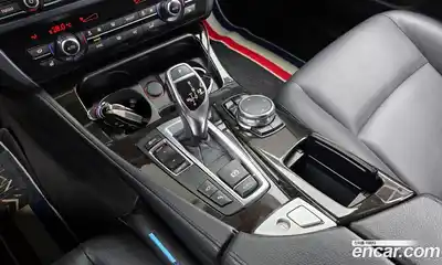BMW 5-Series 2016 2.0 Автомат в Москве № 193013, миниатюра 4