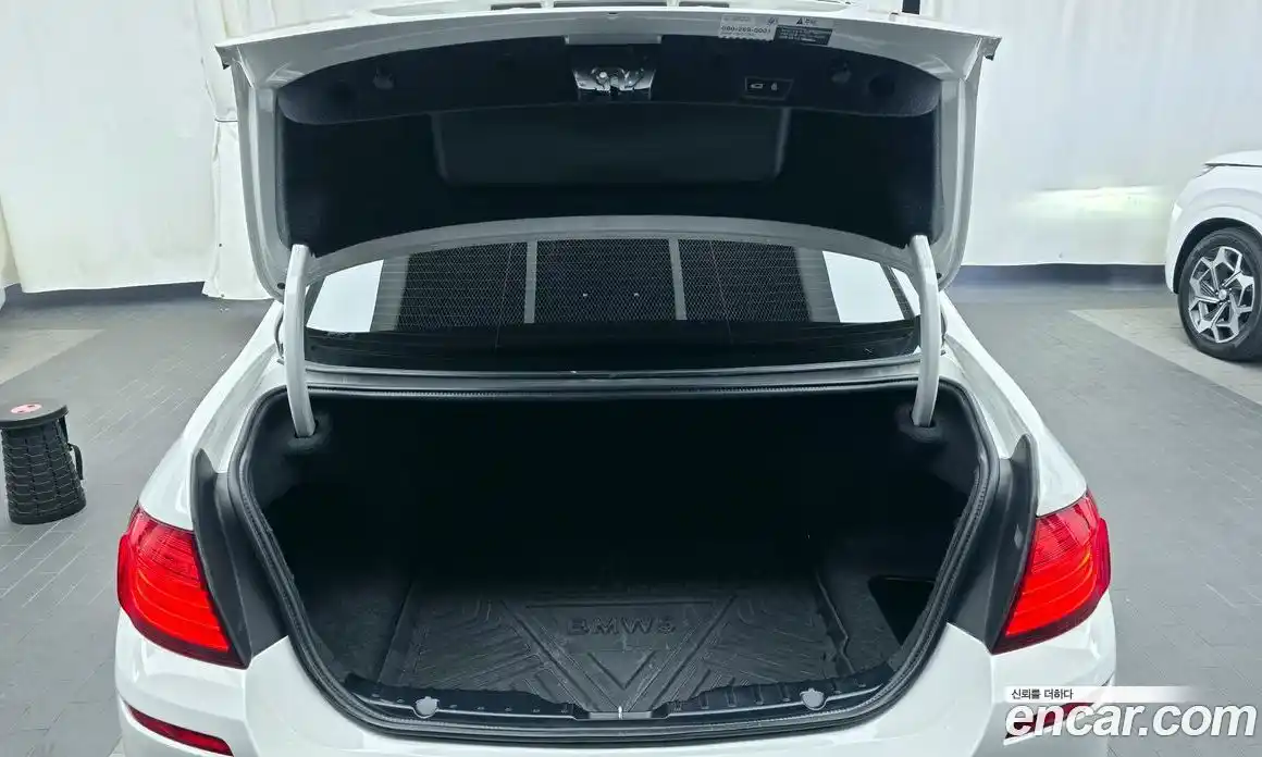 BMW 5-Series 2016 2.0 Автомат в Москве № 193013, фото 9