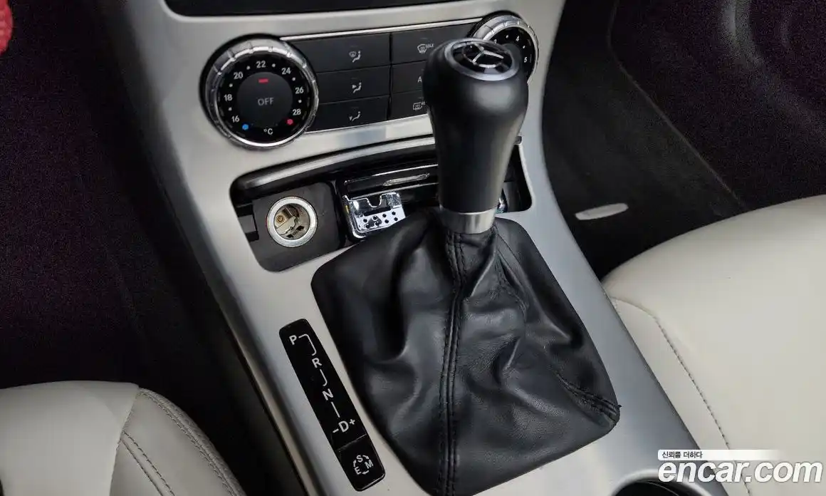 Mercedes-Benz SLK-Class 2012 1.8 Автомат в Москве № 194522, фото 14