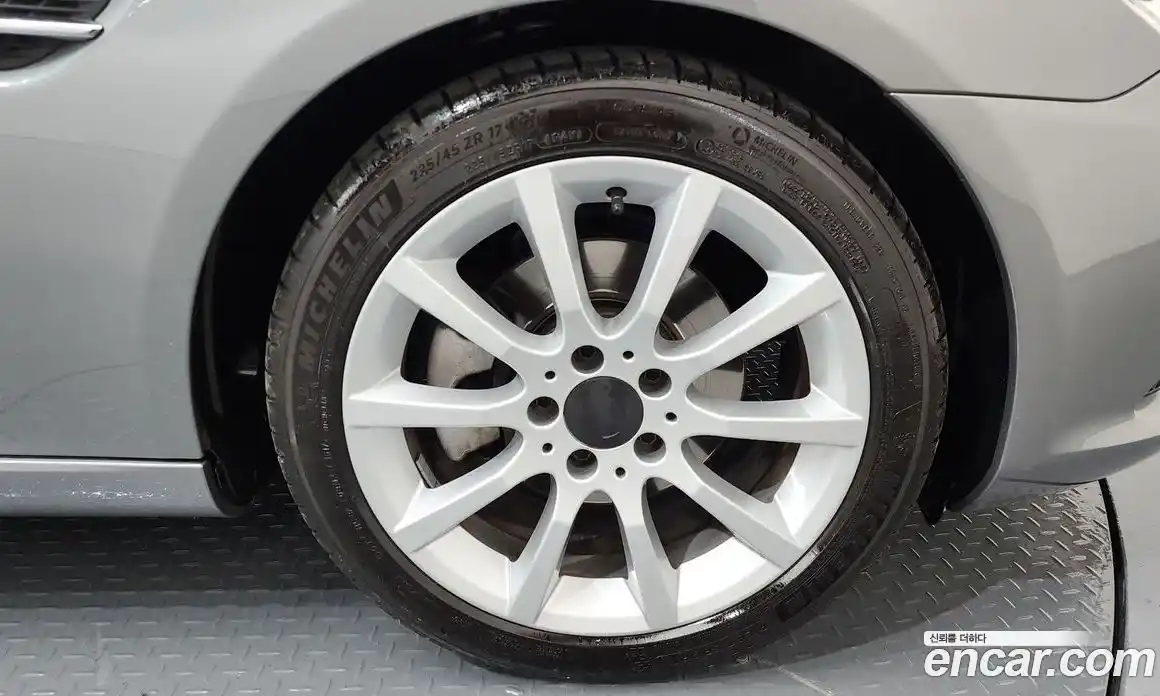 Mercedes-Benz SLK-Class 2012 1.8 Автомат в Москве № 194522, фото 19