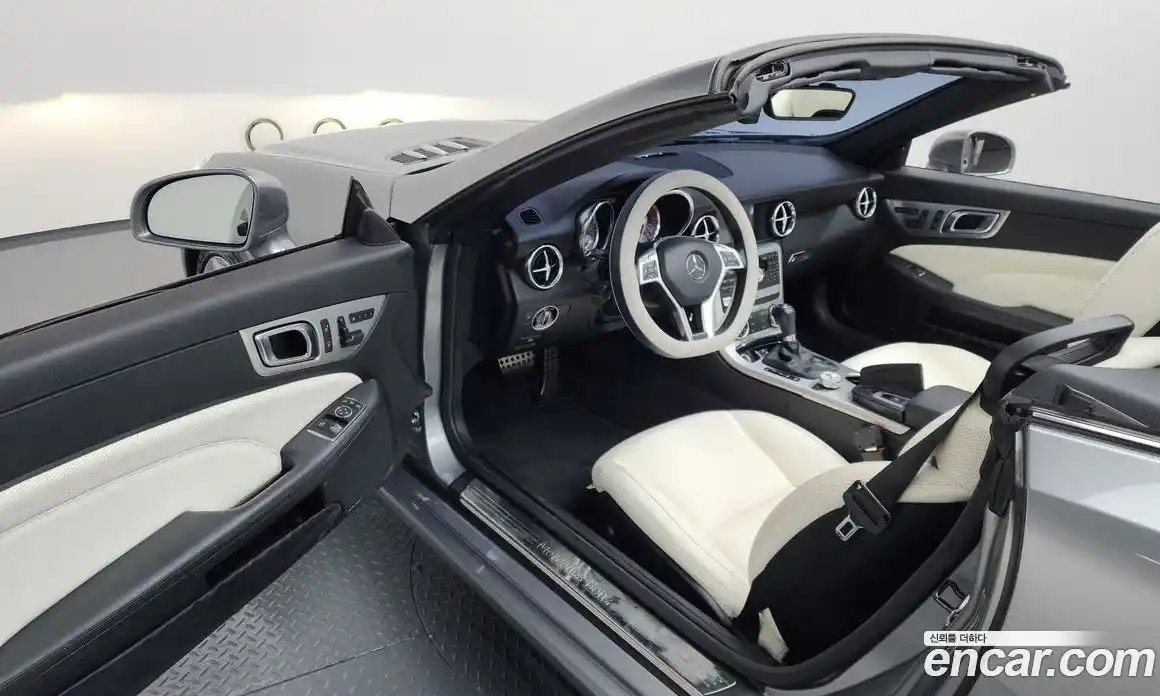 Mercedes-Benz SLK-Class 2012 1.8 Автомат в Москве № 194522, фото 3