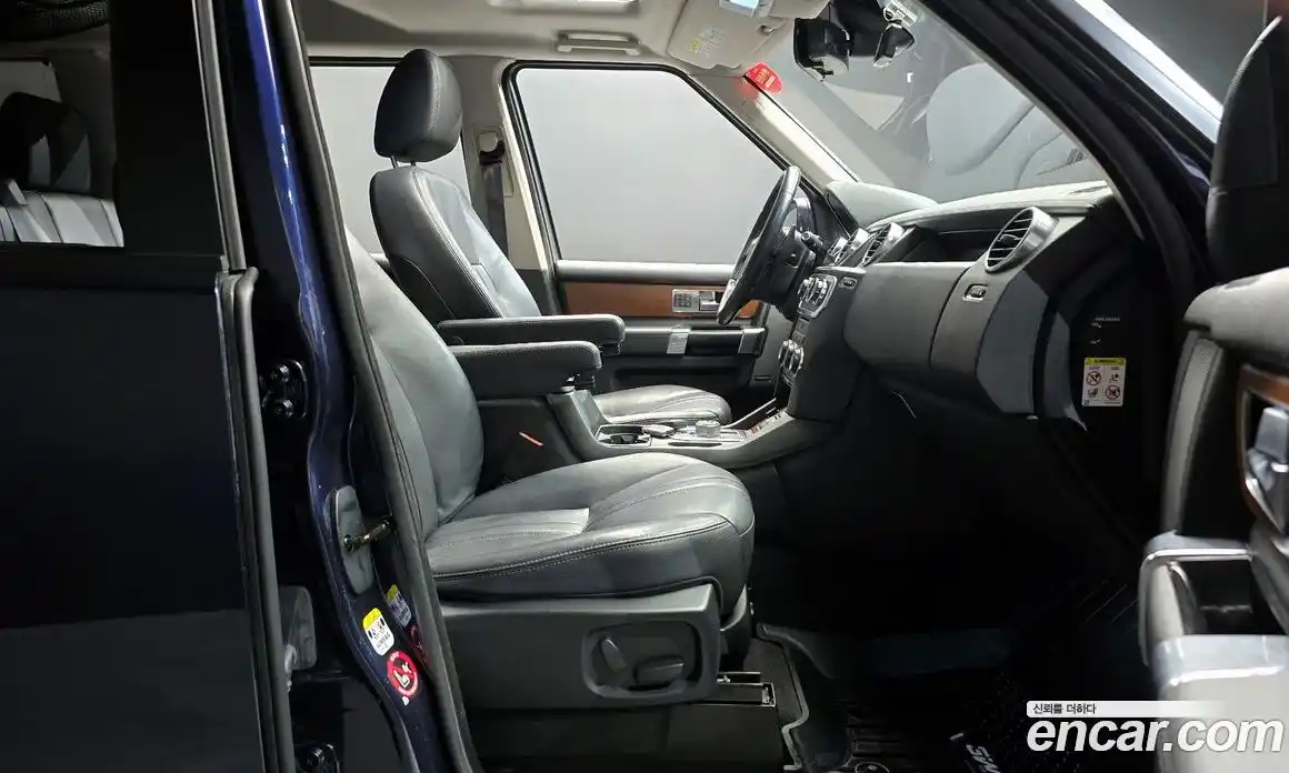 Land Rover Discovery 2016 3.0 Автомат в Москве № 198201, фото 10