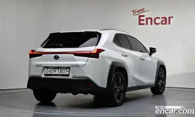 Lexus UX 2019 2.0 Автомат в Москве № 198886, миниатюра 12