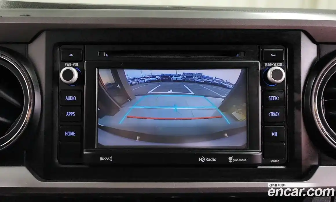 Toyota Tacoma 2017 3.5 Автомат в Москве № 199671, фото 17