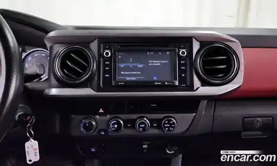 Toyota Tacoma 2017 3.5 Автомат в Москве № 199671, миниатюра 3