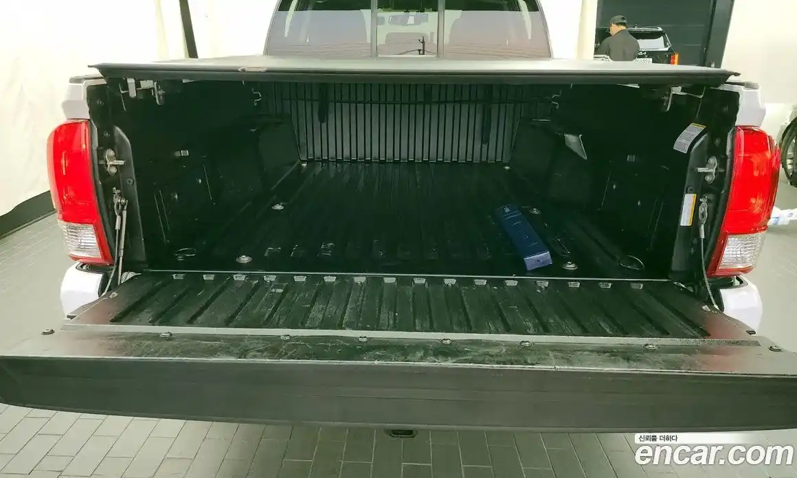 Toyota Tacoma 2017 3.5 Автомат в Москве № 199671, фото 5