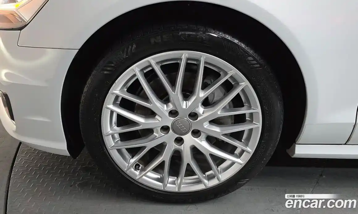 Audi A6 2016 3.0 Автомат в Москве № 204160, фото 15