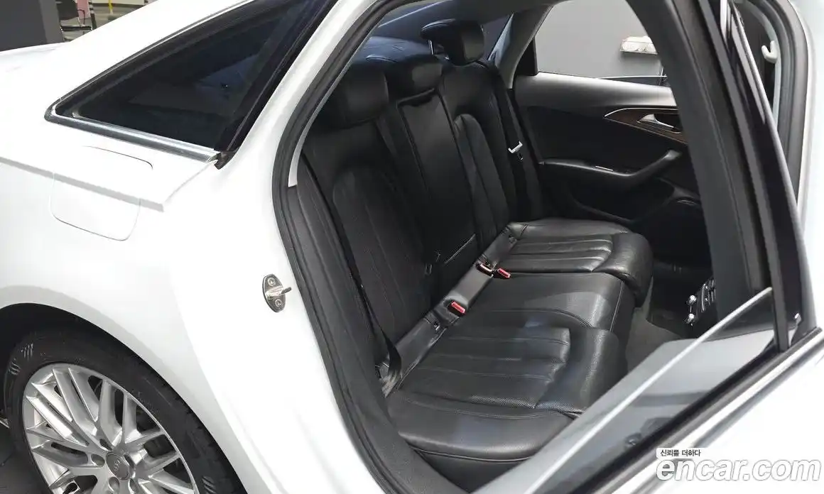 Audi A6 2016 3.0 Автомат в Москве № 204160, фото 9