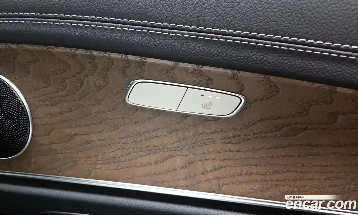 Mercedes-Benz E-Class 2022 2.0 Автомат в Москве № 206708, фото 5