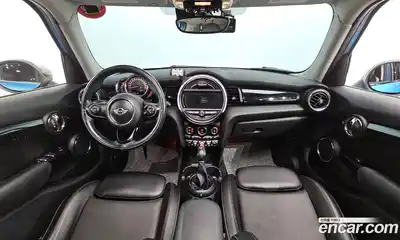 Mini Cooper 2015 1.5 Автомат в Москве № 207283, миниатюра 12