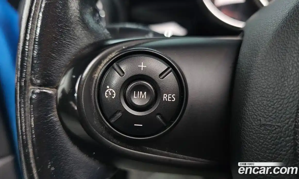 Mini Cooper 2015 1.5 Автомат в Москве № 207283, фото 18