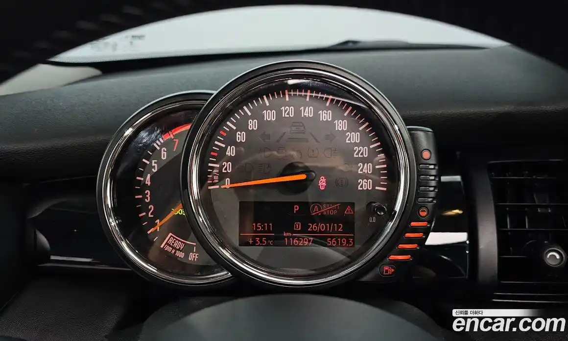 Mini Cooper 2015 1.5 Автомат в Москве № 207283, фото 3