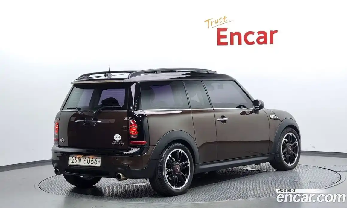 Mini Clubman 2011 1.6 Автомат в Москве № 207607, фото 14