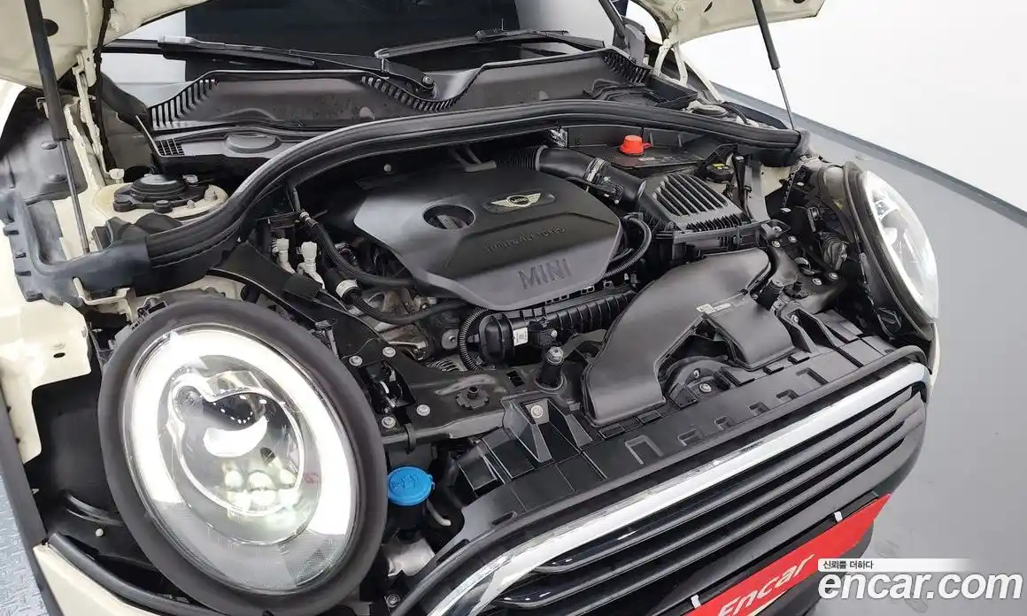 Mini Clubman 2019 1.5 Автомат в Москве № 211080, фото 11