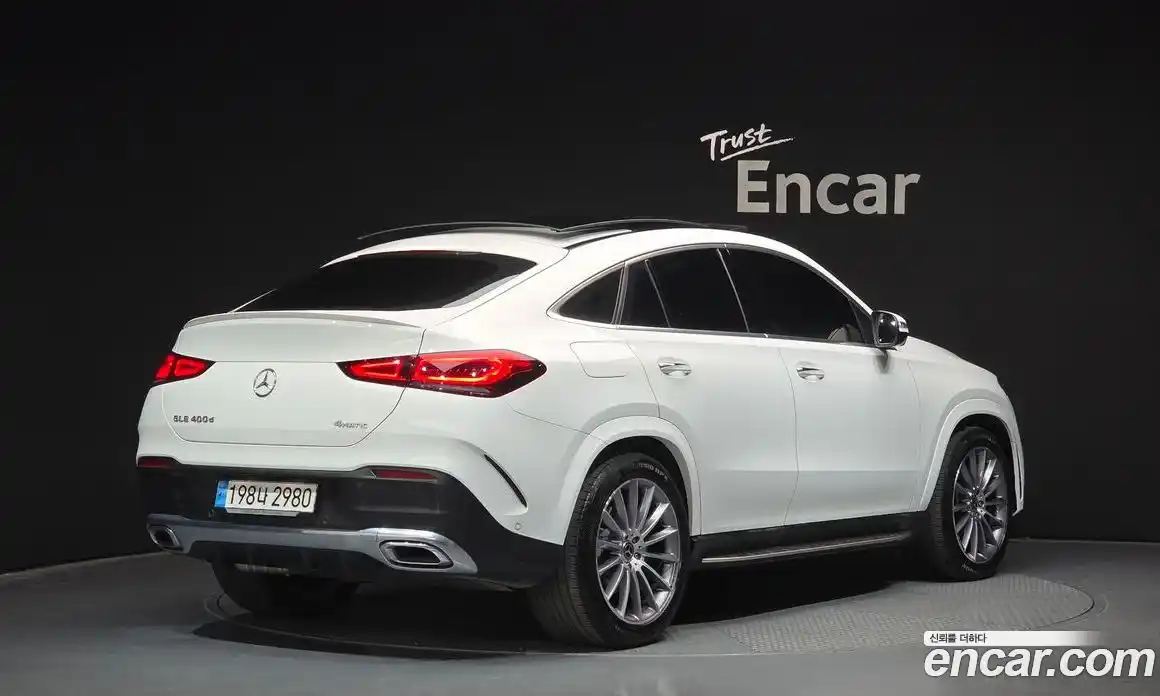 Mercedes-Benz GLE-Class 2023 2.9 Автомат в Москве № 211926, фото 15