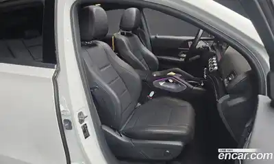 Mercedes-Benz GLE-Class 2023 2.9 Автомат в Москве № 211926, миниатюра 8