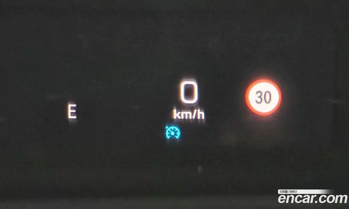 Mercedes-Benz E-Class 2019 2.0 Автомат в Москве № 211984, фото 12