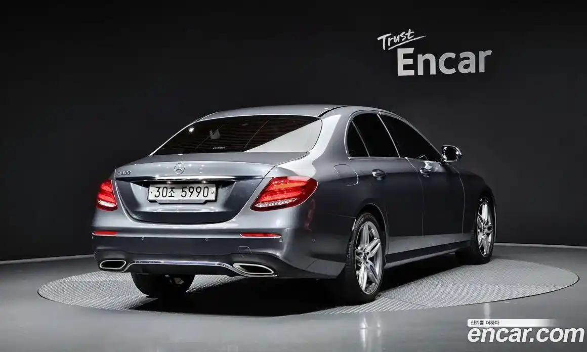 Mercedes-Benz E-Class 2019 2.0 Автомат в Москве № 211984, фото 7