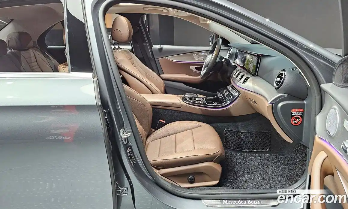 Mercedes-Benz E-Class 2019 2.0 Автомат в Москве № 211984, фото 8