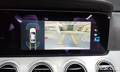 Mercedes-Benz E-Class 2021 2.0 Автомат в Москве № 212001, миниатюра 8