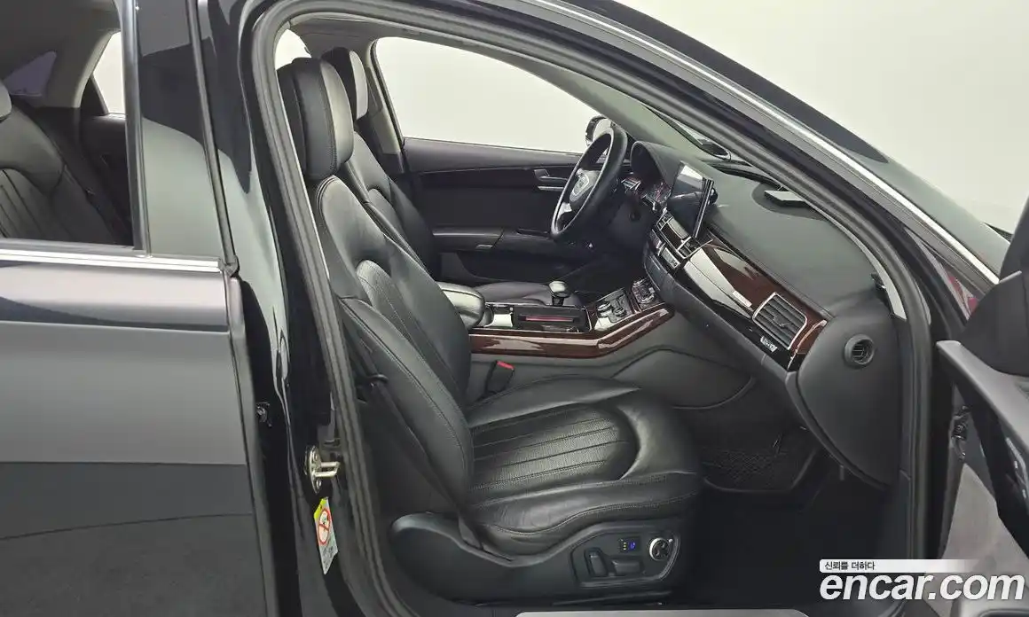 Audi A8 2011 3.0 Автомат в Москве № 212540, фото 11