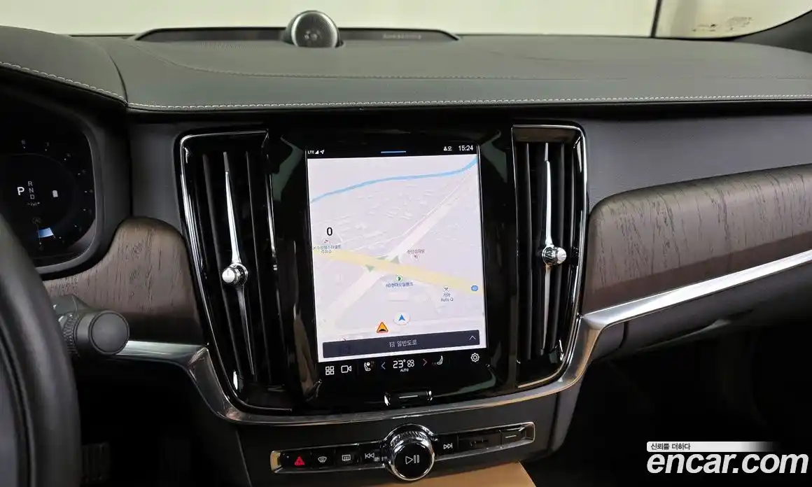 Volvo S90 2022 2.0 Автомат в Москве № 212813, фото 13