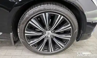 Volvo S90 2022 2.0 Автомат в Москве № 212813, миниатюра 2