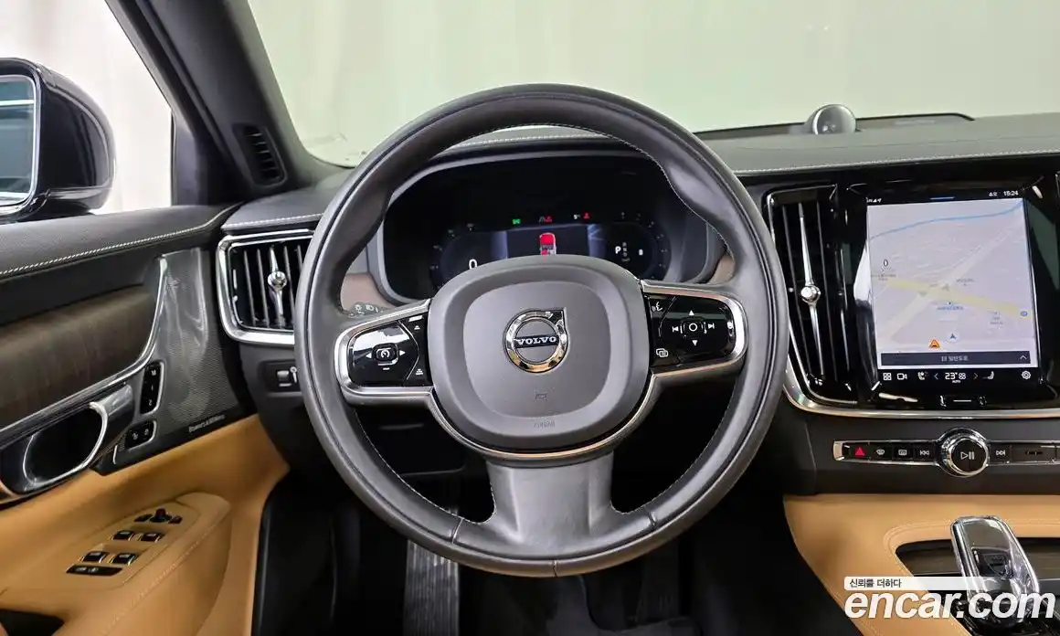 Volvo S90 2022 2.0 Автомат в Москве № 212813, фото 8