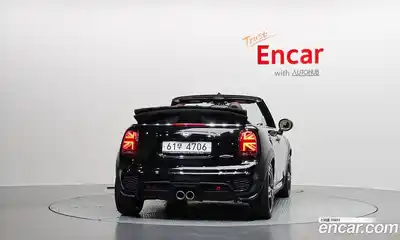 Mini Cooper Convertible 2019 2.0 Автомат в Москве № 213457, миниатюра 7