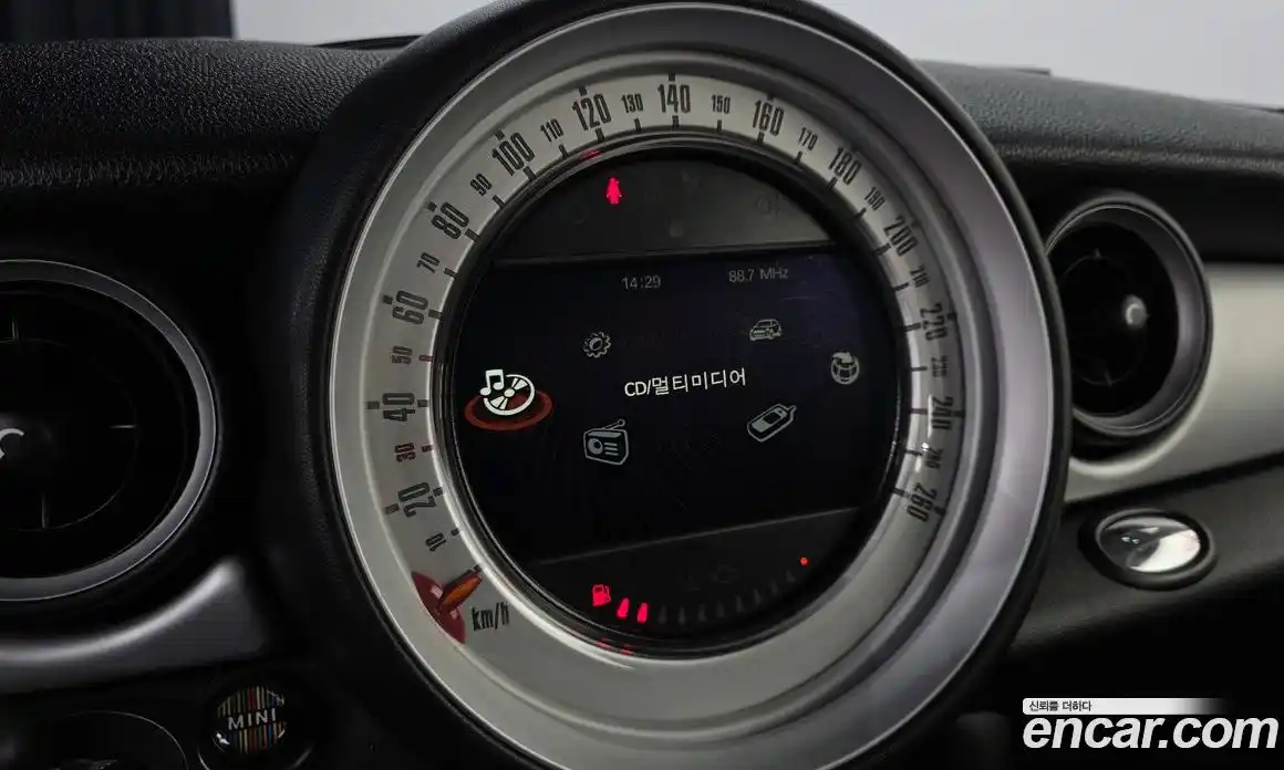 Mini Cooper 2013 2.0 Автомат в Москве № 214357, фото 13