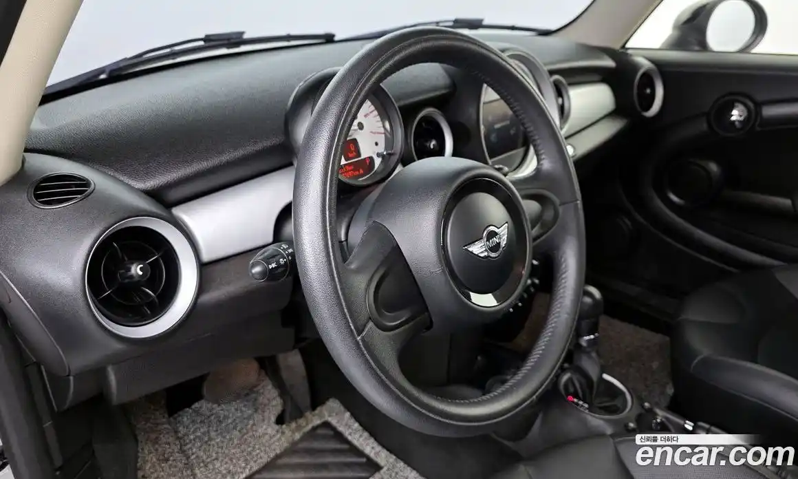 Mini Cooper 2013 2.0 Автомат в Москве № 214357, фото 16