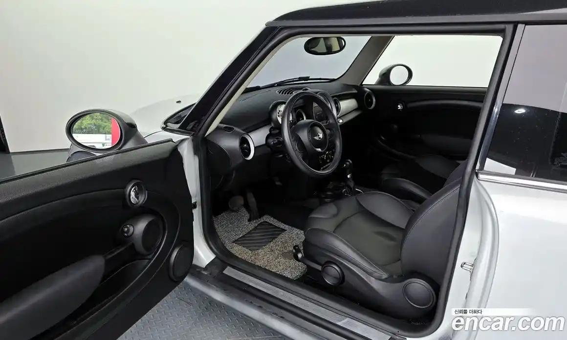 Mini Cooper 2013 2.0 Автомат в Москве № 214357, фото 17