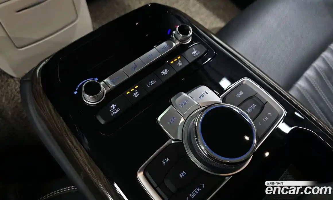 Genesis G90 2019 3.8 Автомат в Москве № 22127, фото 3