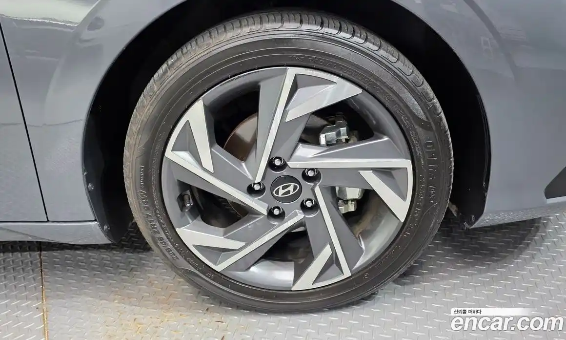 Hyundai Avante 2025 1.6 Автомат в Москве № 2214, фото 14