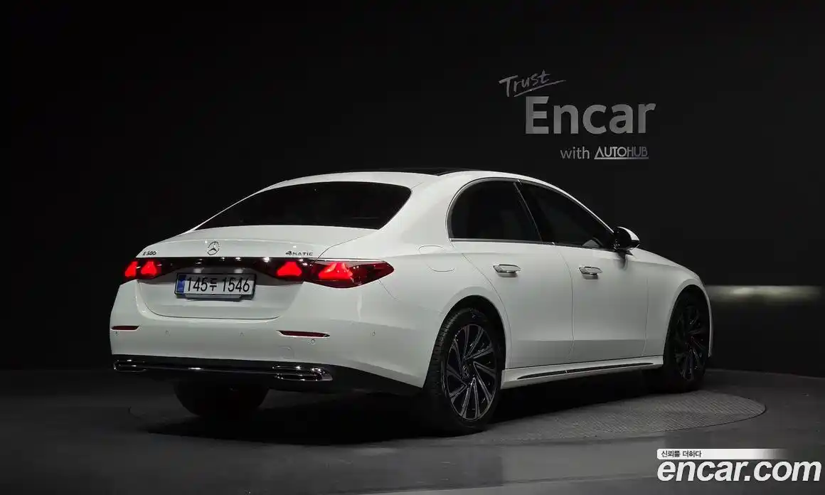 Mercedes-Benz E-Class 2025 2.0 Автомат в Москве № 229373, фото 17