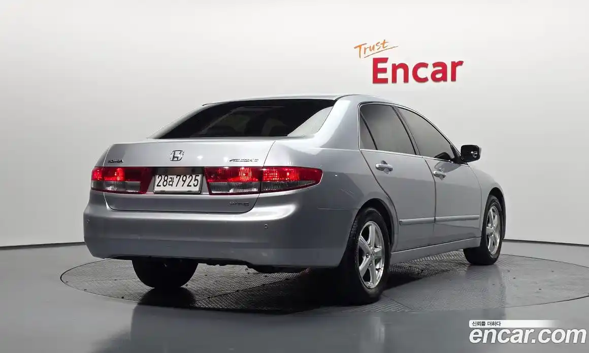 Honda Accord 2005 2.4 Автомат в Москве № 229516, фото 9