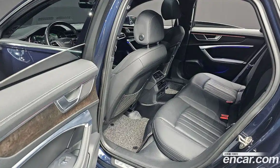 Audi A6 2020 3.0 Автомат в Москве № 229731, фото 4