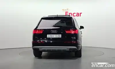 Audi Q7 2019 2.0 Автомат в Москве № 230196, миниатюра 6