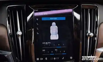 Volvo S90 2023 2.0 Автомат в Москве № 230476, миниатюра 12