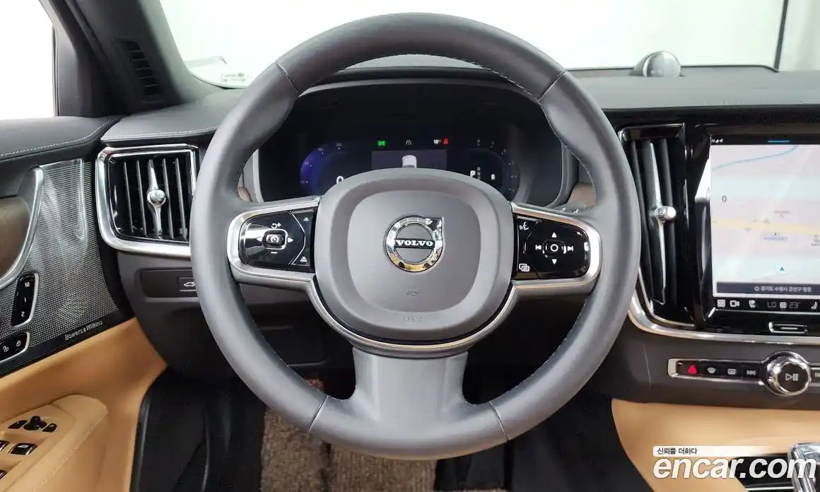 Volvo S90 2023 2.0 Автомат в Москве № 230476, фото 17