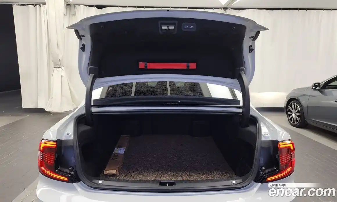 Volvo S90 2023 2.0 Автомат в Москве № 230476, фото 5