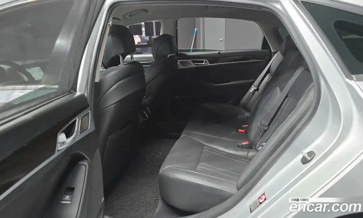 Genesis G80 2017 3.3 Автомат в Москве № 23920, фото 5