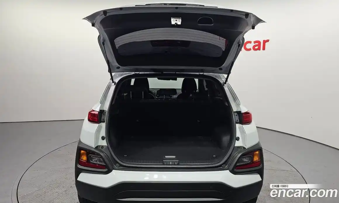 Hyundai Kona 2020 1.6 Автомат в Москве № 2430, фото 6