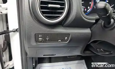 Hyundai Kona 2020 1.6 Автомат в Москве № 2430, миниатюра 7