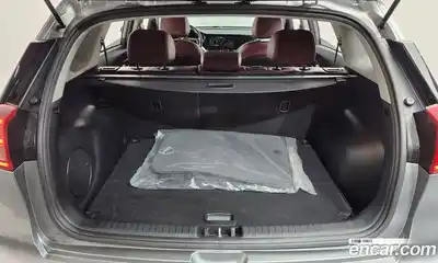 Kia Niro 2022 1.6 Автомат в Москве № 249773, миниатюра 7