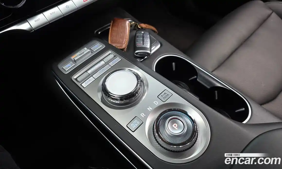 Genesis GV70 2022 2.5 Автомат в Москве № 25530, фото 19